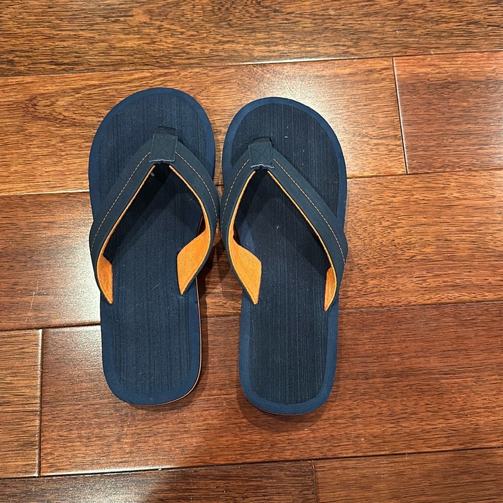 Men’s flip flops